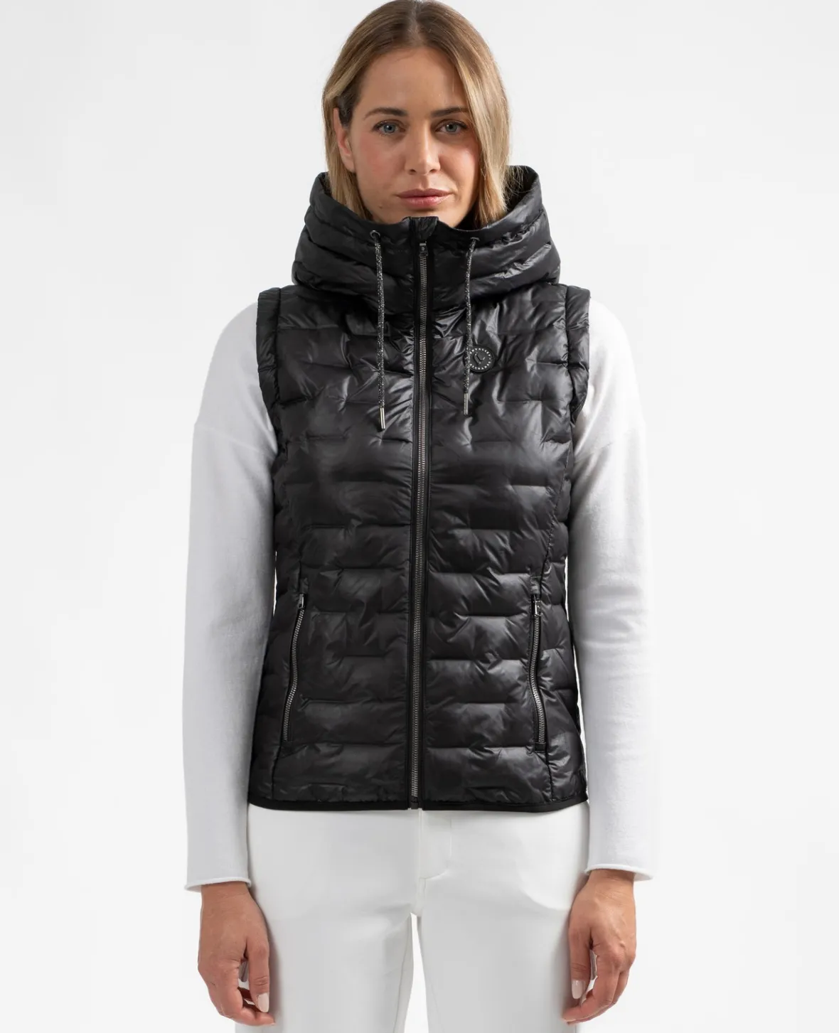 Sun Valley Nyleta Noir Discount